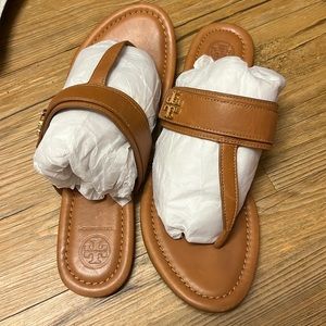 Tory Burch slides size8 tan everly flat thong sandal calf leather